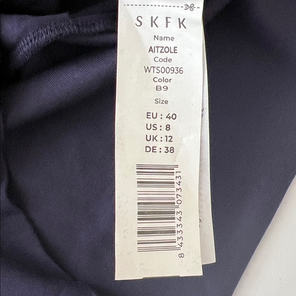 SKFK Navy Blue AITZOLE Long Sleeve Boatneck Tencel Modal Top EU 40 | US 8 NWT - Picture 8 of 11